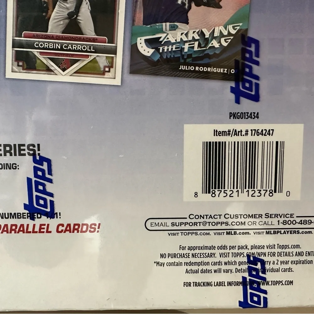 Topps 2023 Flagship collection